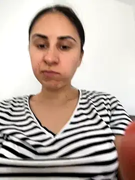 Snapshot of JenniferEdith chatting on 21, 9, 2025 JenniferEdith online show from 21, 9, 2025