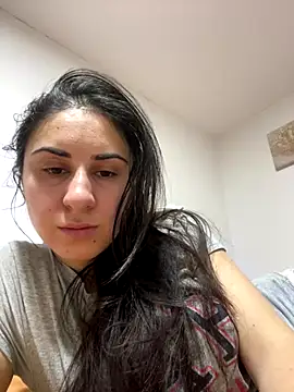 Snapshot of JenniferEdith chatting on 18, 12, 2025 JenniferEdith online show from 18, 12, 2025