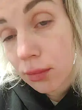 Linda Gregory online show from 3, 3, 2025