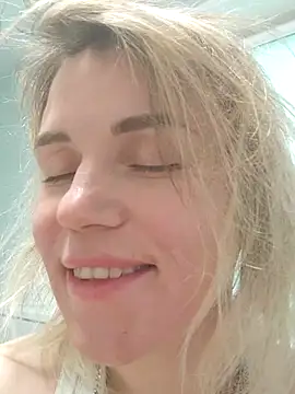 Linda Gregory online show from 5, 3, 2025