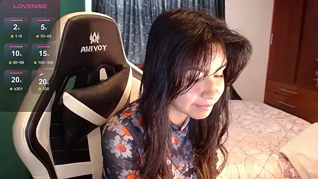 alice middlee online show from 25, 5, 2026