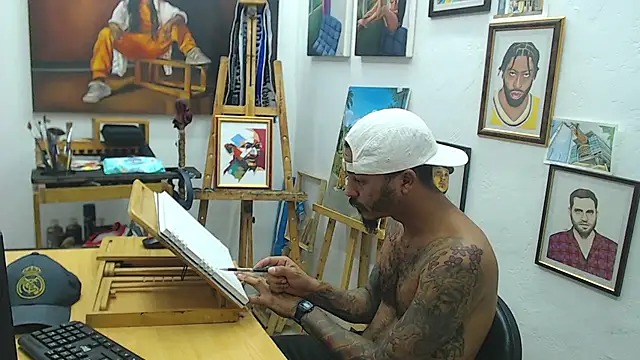 Snapshot of color_beat17 chatting on 4, 12, 2024 color beat17 online show from 4, 12, 2024