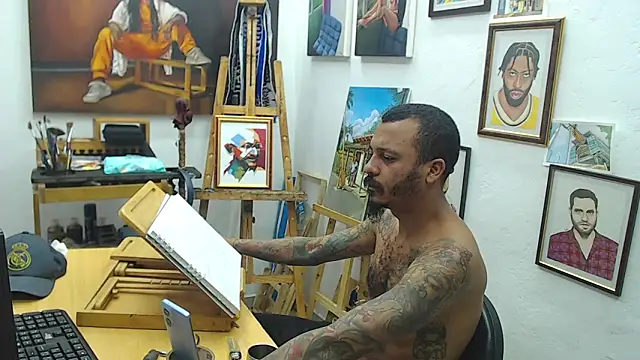 Snapshot of color_beat17 chatting on 4, 12, 2024 color beat17 online show from 4, 12, 2024