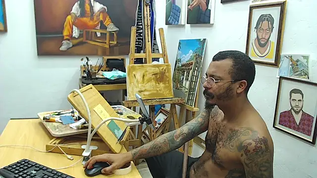 Snapshot of color_beat17 chatting on 8, 12, 2024 color beat17 online show from 8, 12, 2024