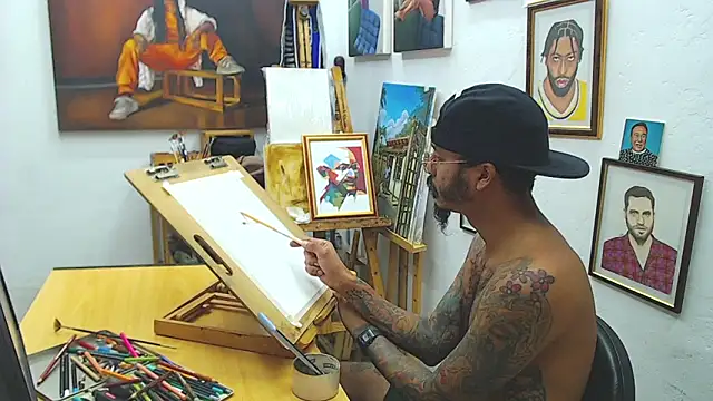 Snapshot of color_beat17 chatting on 17, 12, 2024 color beat17 online show from 17, 12, 2024