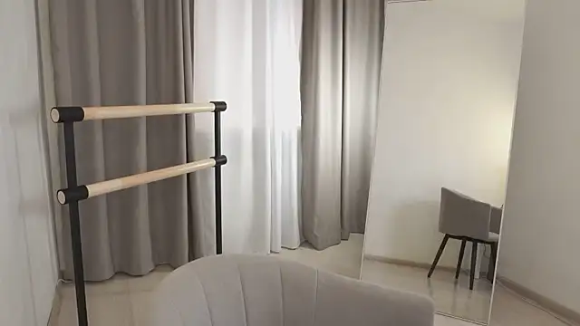 Snapshot of FiaMoor chatting on 26, 11, 2025 FiaMoor online show from 26, 11, 2025