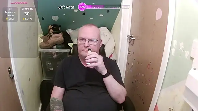 Snapshot of FriendlyDave chatting on 25, 1, 2025 FriendlyDave online show from 25, 1, 2025