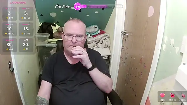 Snapshot of FriendlyDave chatting on 25, 1, 2025 FriendlyDave online show from 25, 1, 2025