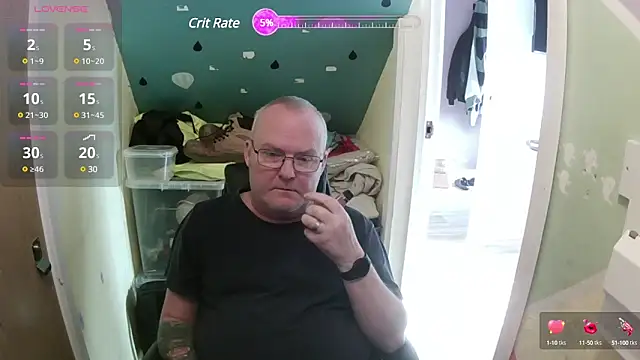 Snapshot of FriendlyDave chatting on 27, 1, 2025 FriendlyDave online show from 27, 1, 2025