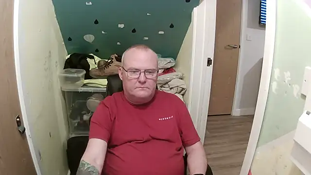 Snapshot of FriendlyDave chatting on 31, 1, 2025 FriendlyDave online show from 31, 1, 2025