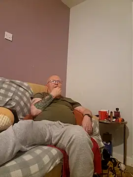 Snapshot of FriendlyDave chatting on 26, 2, 2025 FriendlyDave online show from 26, 2, 2025