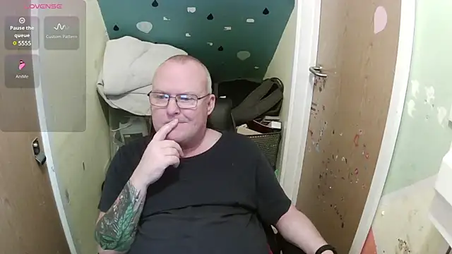 Snapshot of FriendlyDave chatting on 18, 3, 2025 FriendlyDave online show from 18, 3, 2025