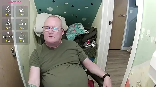 Snapshot of FriendlyDave chatting on 20, 3, 2025 FriendlyDave online show from 20, 3, 2025