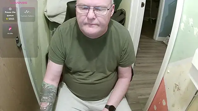 Snapshot of FriendlyDave chatting on 22, 3, 2025 FriendlyDave online show from 22, 3, 2025