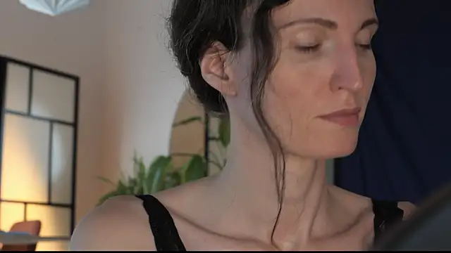 Snapshot of yulladao chatting on 21, 9, 2025 yulladao online show from 21, 9, 2025