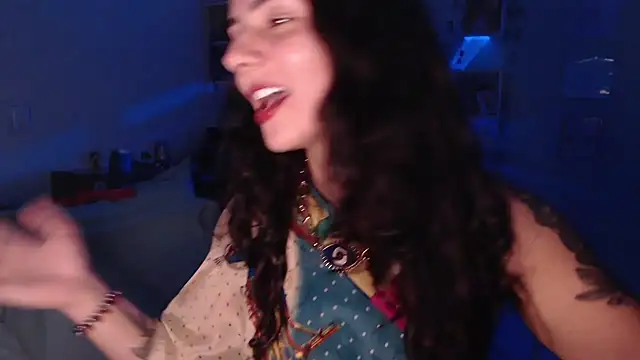 Snapshot of BeellyDance chatting on 16, 6, 2026 BeellyDance online show from 16, 6, 2026