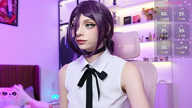 HolliWould  online show from 1, 4, 2026