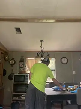 Snapshot of hottestcouplevaa chatting on 27, 2, 2026 hottestcouplevaa online show from 27, 2, 2026