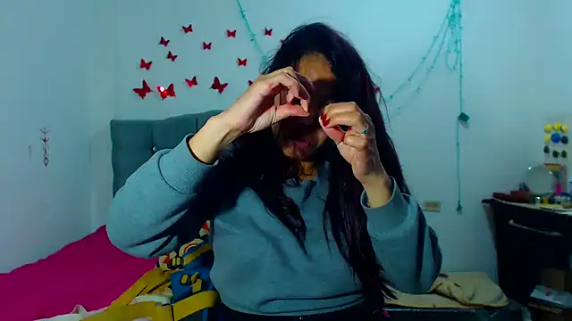 AmaraRoberts420 online show from 16, 1, 2025