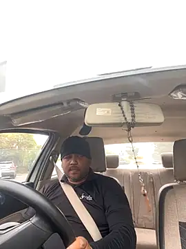 Dick 6inches online show from 28, 10, 2025