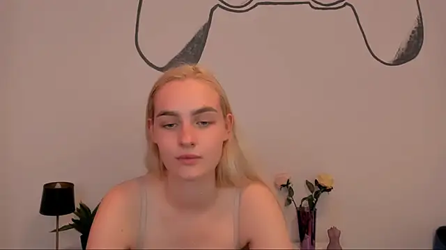 OliviaKisss online show from 12, 9, 2025
