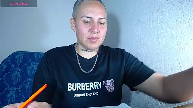 Yessi rousse online show from 3, 1, 2025