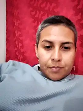 Yessi rousse online show from 19, 2, 2025