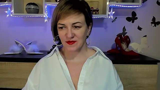 Snapshot of feliziaDesire chatting on 24, 1, 2025 feliziaDesire online show from 24, 1, 2025