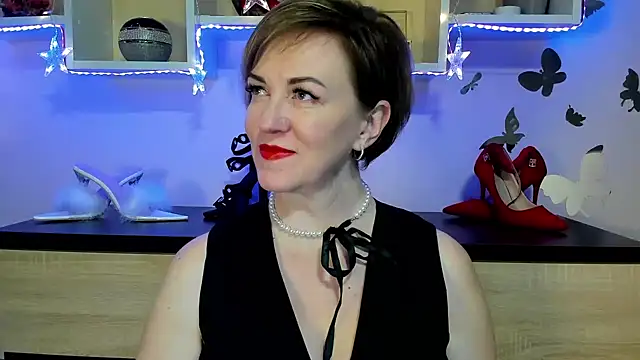 Snapshot of feliziaDesire chatting on 28, 1, 2025 feliziaDesire online show from 28, 1, 2025