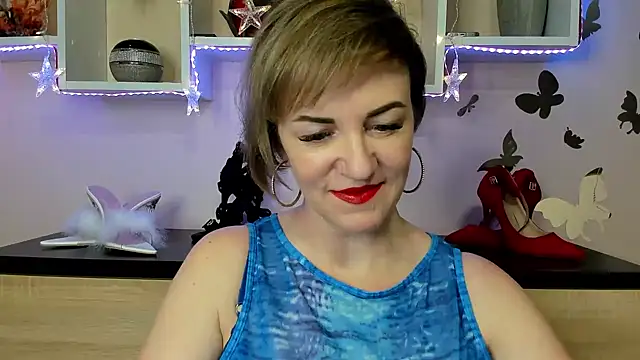 Snapshot of feliziaDesire chatting on 30, 1, 2025 feliziaDesire online show from 30, 1, 2025