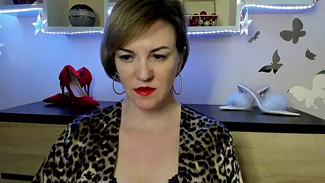 Snapshot of feliziaDesire chatting on 11, 3, 2025 feliziaDesire online show from 11, 3, 2025