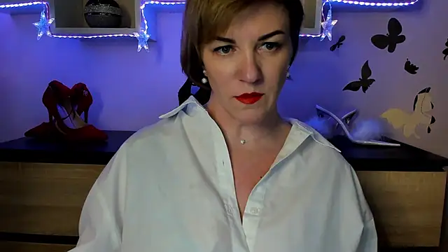 Snapshot of feliziaDesire chatting on 15, 3, 2025 feliziaDesire online show from 15, 3, 2025