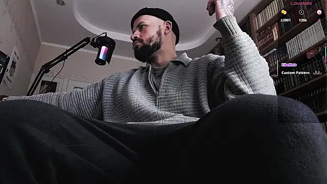 Snapshot of FindomJason chatting on 1, 10, 2025 FindomJason online show from 1, 10, 2025