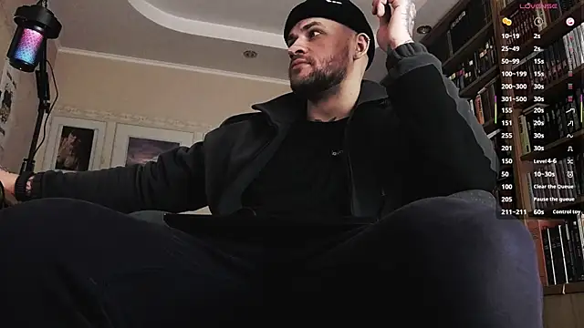 Snapshot of FindomJason chatting on 6, 11, 2025 FindomJason online show from 6, 11, 2025