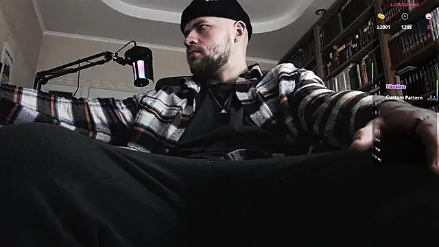 Snapshot of FindomJason chatting on 14, 11, 2025 FindomJason online show from 14, 11, 2025