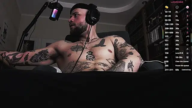 Snapshot of FindomJason chatting on 2, 12, 2025 FindomJason online show from 2, 12, 2025