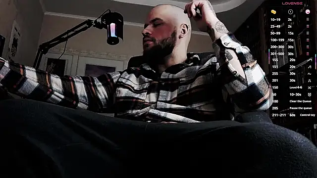 Snapshot of FindomJason chatting on 14, 12, 2025 FindomJason online show from 14, 12, 2025