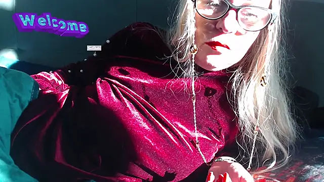 martachatte online show from 5, 3, 2025