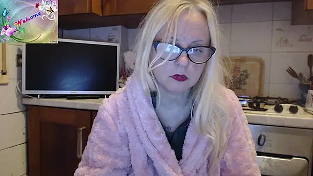 martachatte online show from 4, 12, 2025