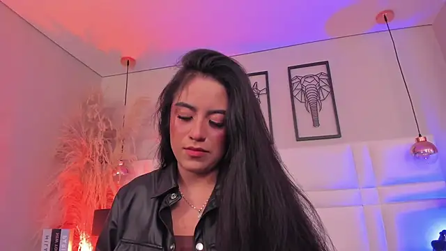 Rebeca jones online show from 22, 11, 2025