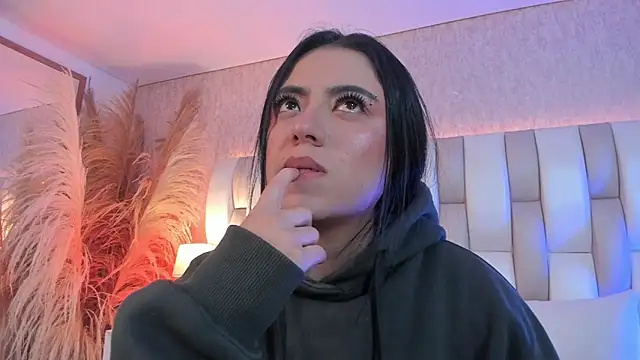 Rebeca jones online show from 24, 3, 2026