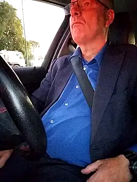 stiffandlubedxh online show from 31, 3, 2026