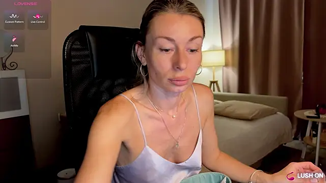 DannaEvan online show from 8, 5, 2026