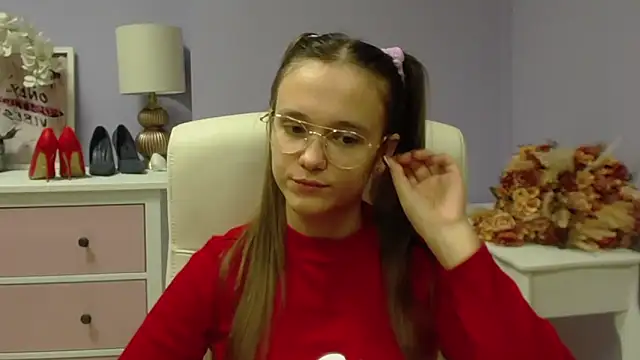 Snapshot of dirtyxEmily chatting on 3, 12, 2024 dirtyxEmily online show from 3, 12, 2024