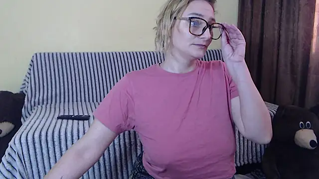 alicesweet21 online show from 11, 3, 2025