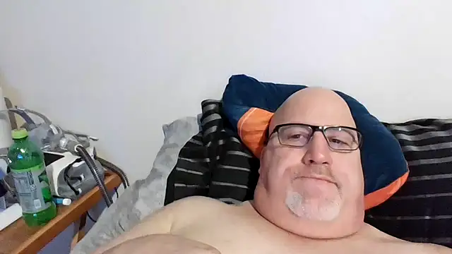 Bigbear0563 online show from 17, 1, 2025