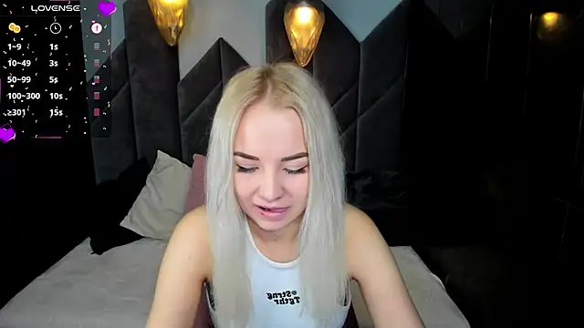 StephanieSweety online show from 20, 12, 2024