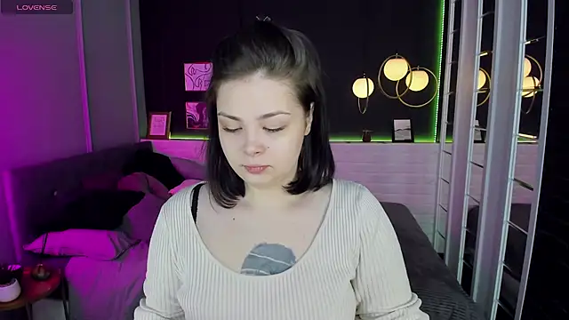 Snapshot of Mayayammy chatting on 7, 12, 2024 Mayayammy online show from 7, 12, 2024