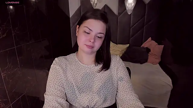 Snapshot of Mayayammy chatting on 5, 3, 2025 Mayayammy online show from 5, 3, 2025