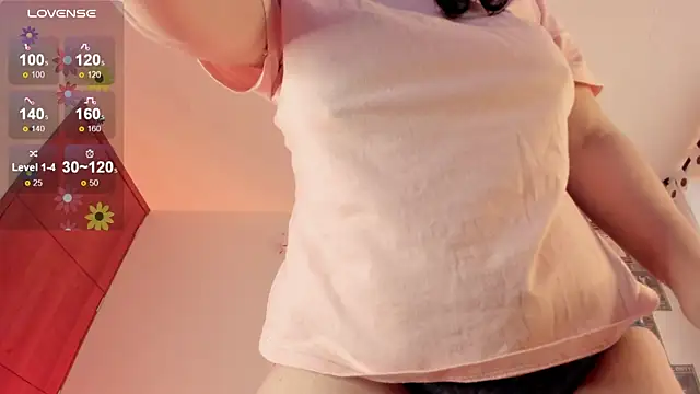 Snapshot of lylah_brosst chatting on 15, 3, 2025 lylah brosst online show from 15, 3, 2025